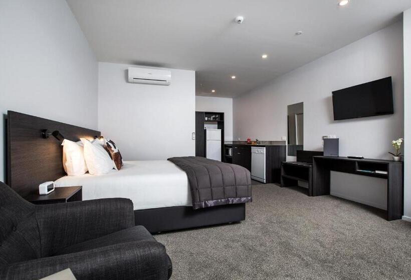 استودیوی استاندارد, The Metrotel