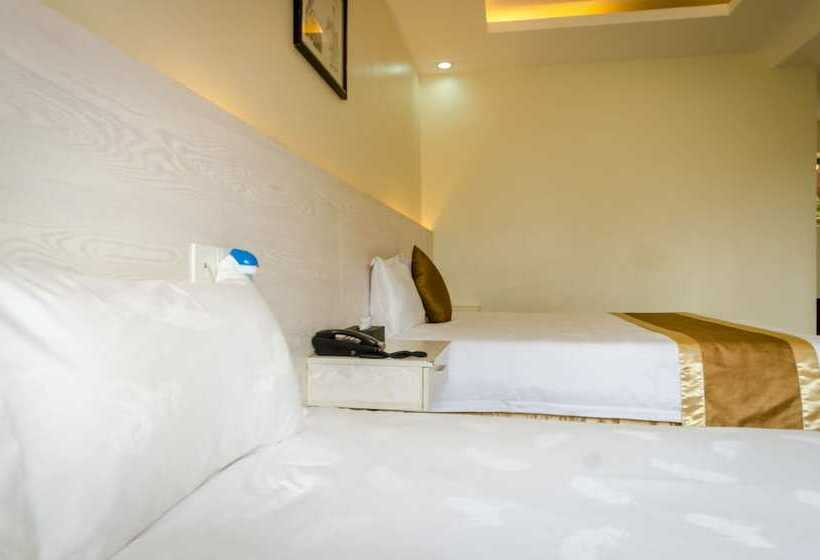 Standard Room, Nanjing Restaurant & Motel