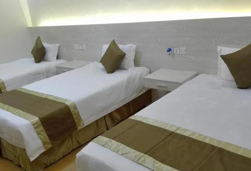 Standard Triple Room, Nanjing Restaurant & Motel