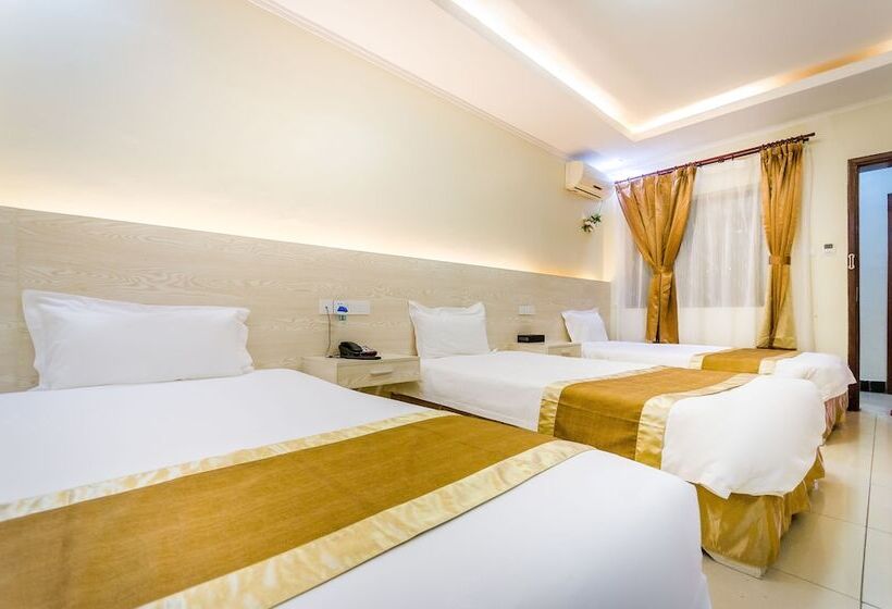 Standard Triple Room, Nanjing Restaurant & Motel