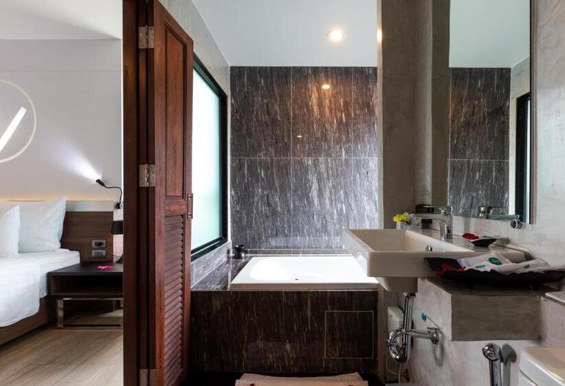 جناح مزوَّد بشرفة, Nap Krabi Hotel   Sha Extra Plus