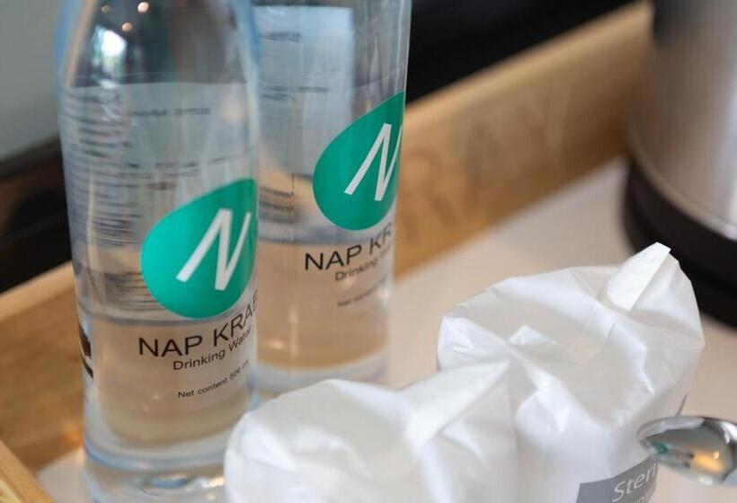 غرفة سوبيريور مطلة على حمام السباحة, Nap Krabi Hotel   Sha Extra Plus