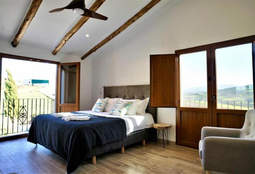 발코니가 있는 스위트, El Amparo