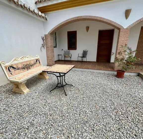 Suite Familiare, El Amparo