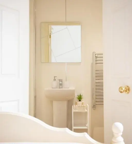 Deluxe-huone, Parade School Guest Rooms