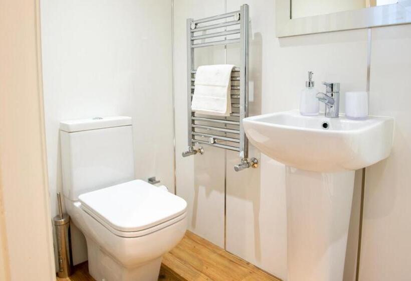 Номер Стандарт, Parade School Guest Rooms