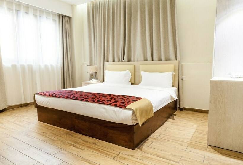 Номер Deluxe, Central Boutique