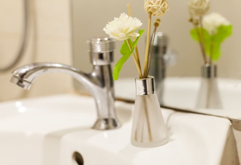 Номер Стандарт, Central Boutique