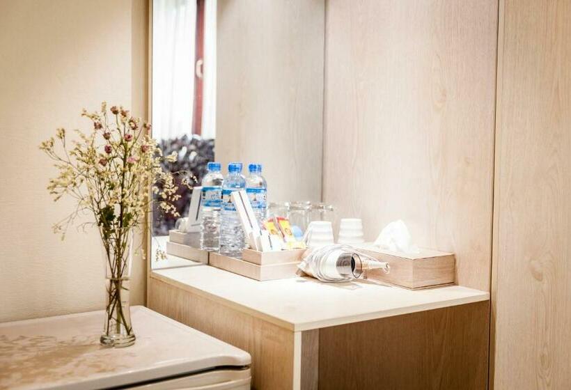 Номер Стандарт, Central Boutique