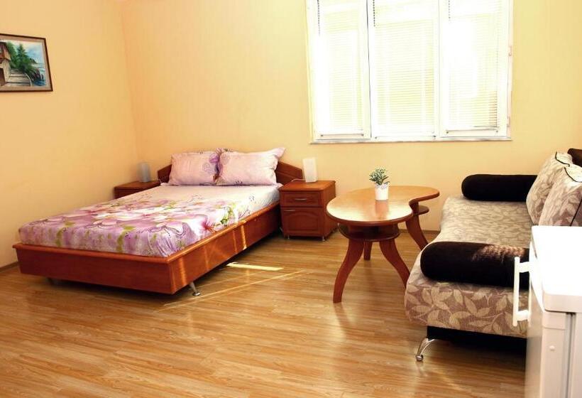 스탠다드 트리플 룸, Hedi Sozopol