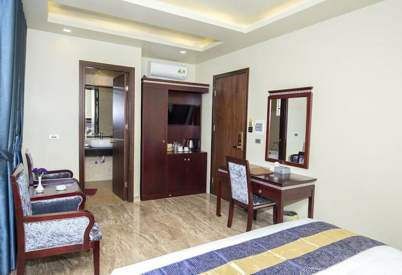 اتاق سوپریور, Gallant Hotel 168