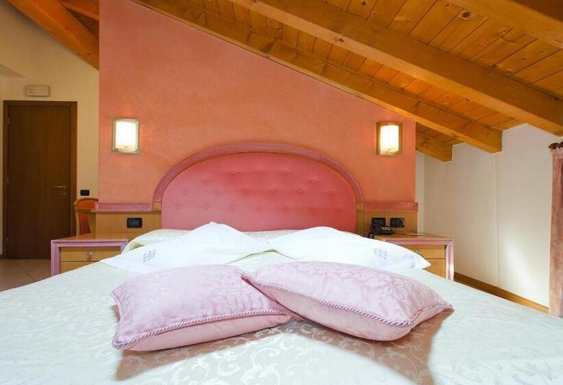 스탠다드 룸, Ambra