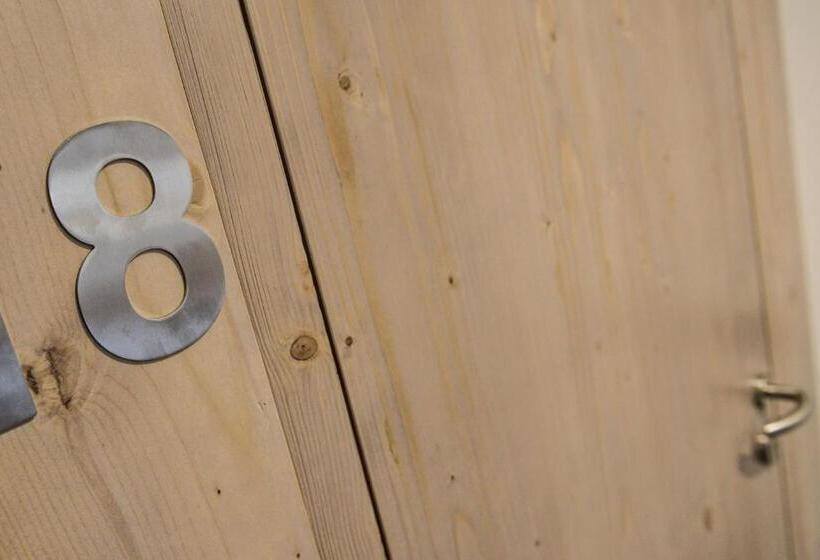 수피리어 룸 산전망, Ambra