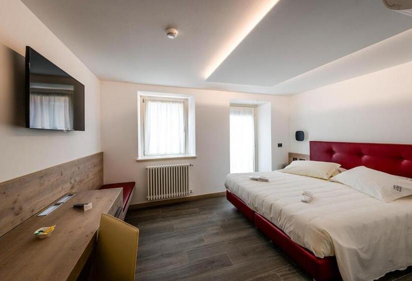 수피리어 룸 산전망, Ambra