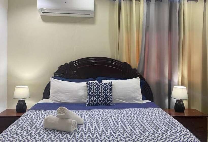 חדר סטודיו סטנדרד, Boutique Simona