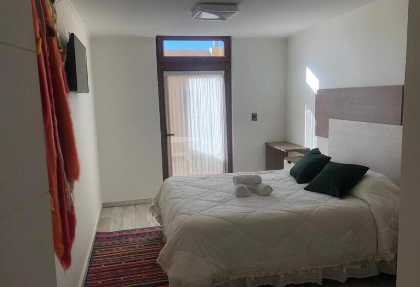 غرفة قياسية, Boutique Suri