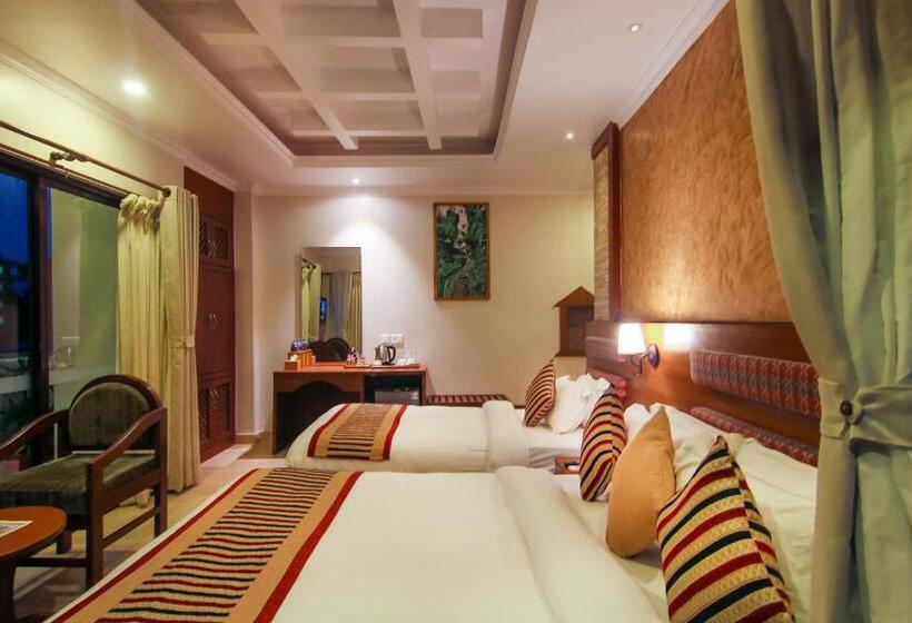 اتاق لوکس, Kuti Resort & Spa