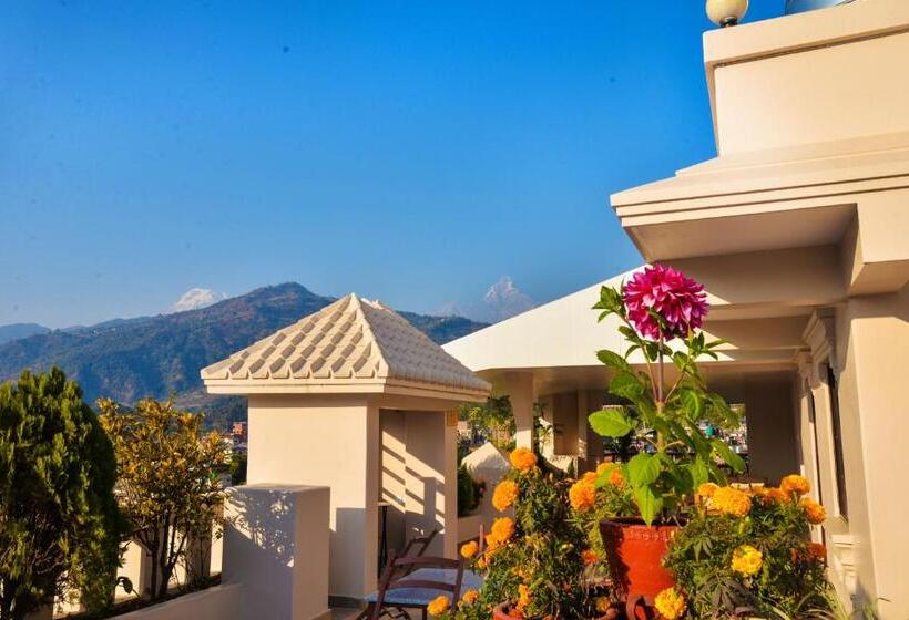 اتاق لوکس, Kuti Resort & Spa