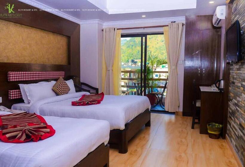 اتاق استاندارد سه نفره, Kuti Resort & Spa