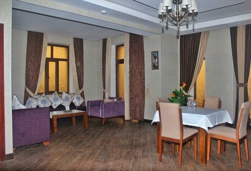 اتاق لوکس, Manor Luxury Hotel Baku