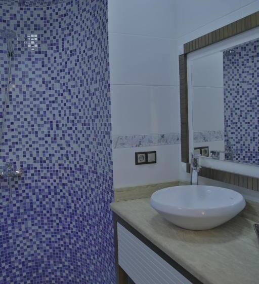 اتاق استاندارد, Manor Luxury Hotel Baku