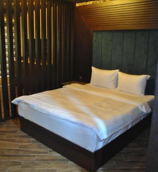 ویلای لوکس 1 خوابه, Manor Luxury Hotel Baku