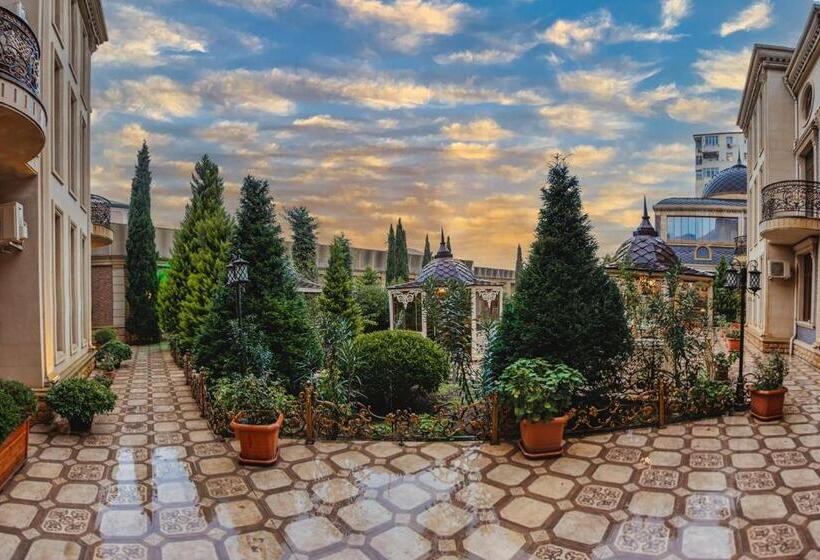 اتاق لوکس, Manor Luxury Hotel Baku