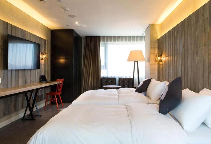 غرفة بريميوم, The Designers Seoul Station