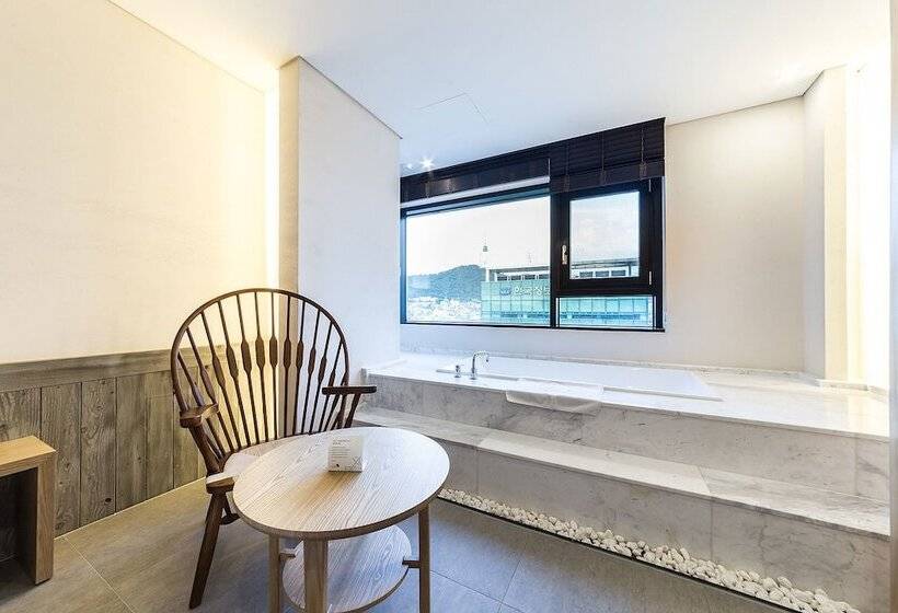 프리미엄 룸, The Designers Seoul Station