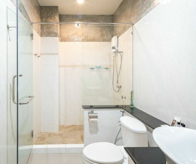 غرفة ديلوكس, The Iconic Hotel Ranong