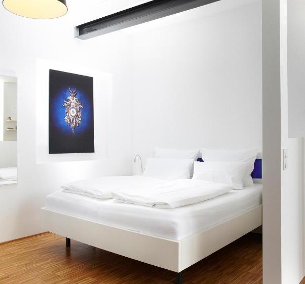 דירת חדר, Villa8