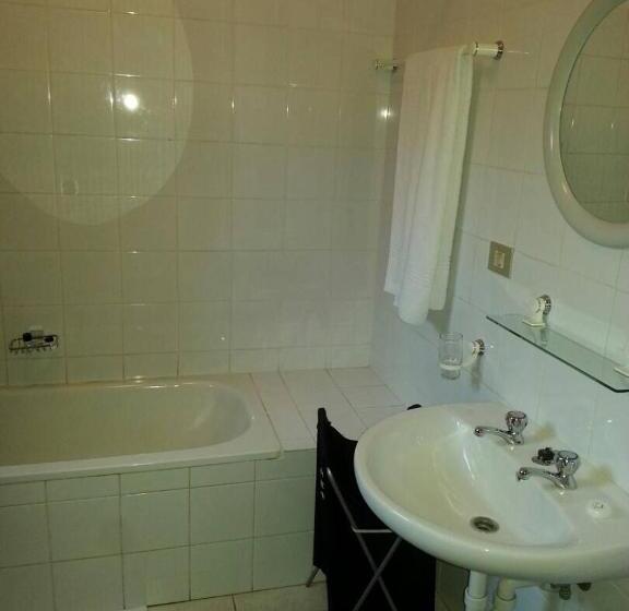 اتاق استاندارد, Planet Hotel Hollybum