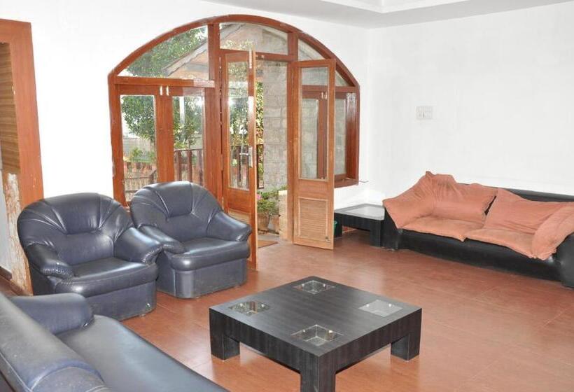 Suíte Deluxe, Zeenath Taj Gardens