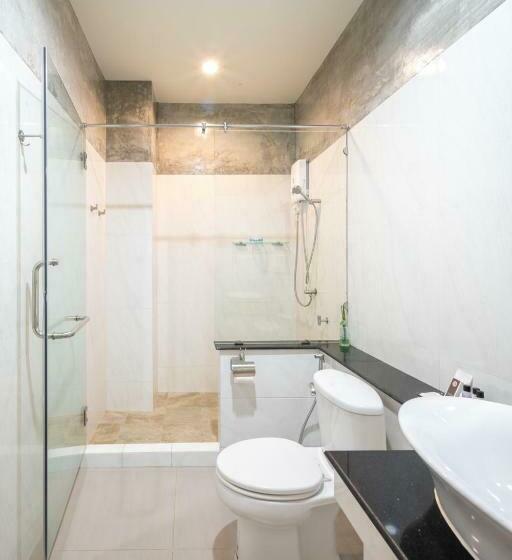 غرفة ديلوكس, The Iconic Hotel Ranong