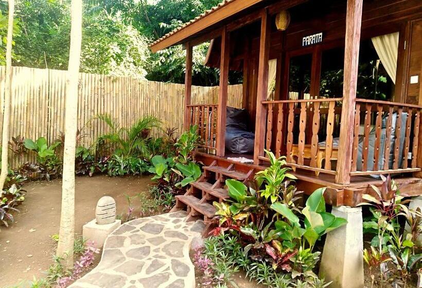 Семейное Бунгало, Ocean Prana Village