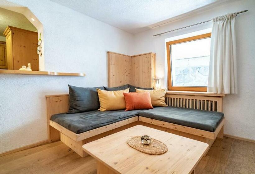 ２ベッドルームアパートメント, Haus Berghof