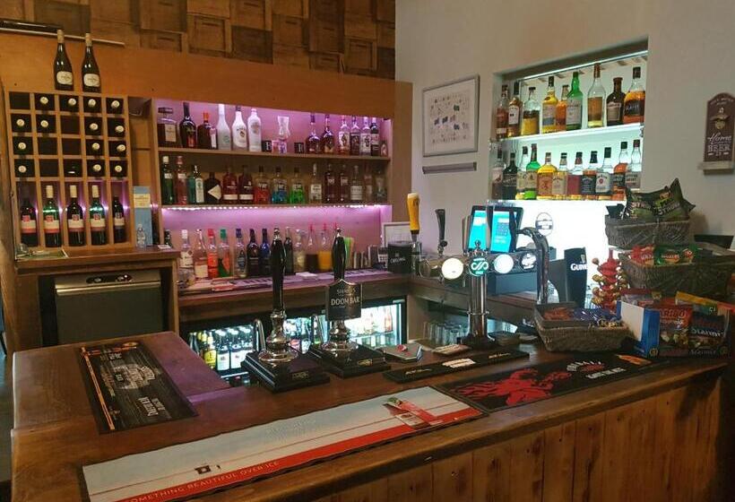 标准工作室, The Boe Rigg