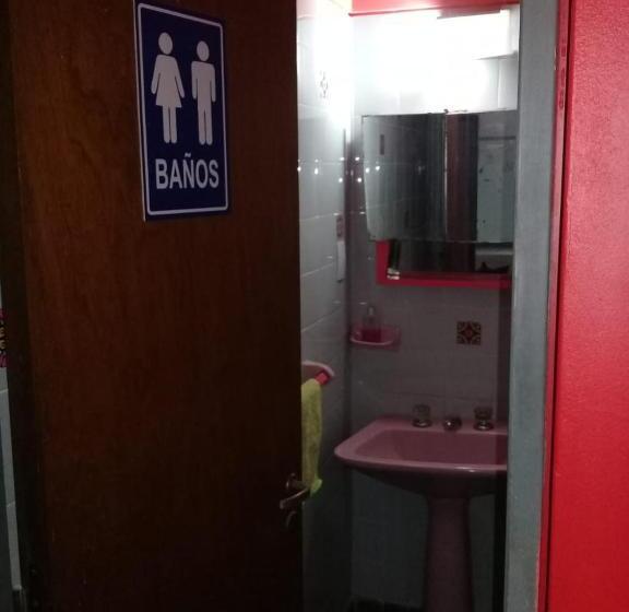 공동 객실, Destino San Juan Hostel