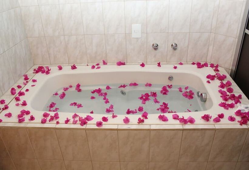 סוויטה, Grandes Lagos Park