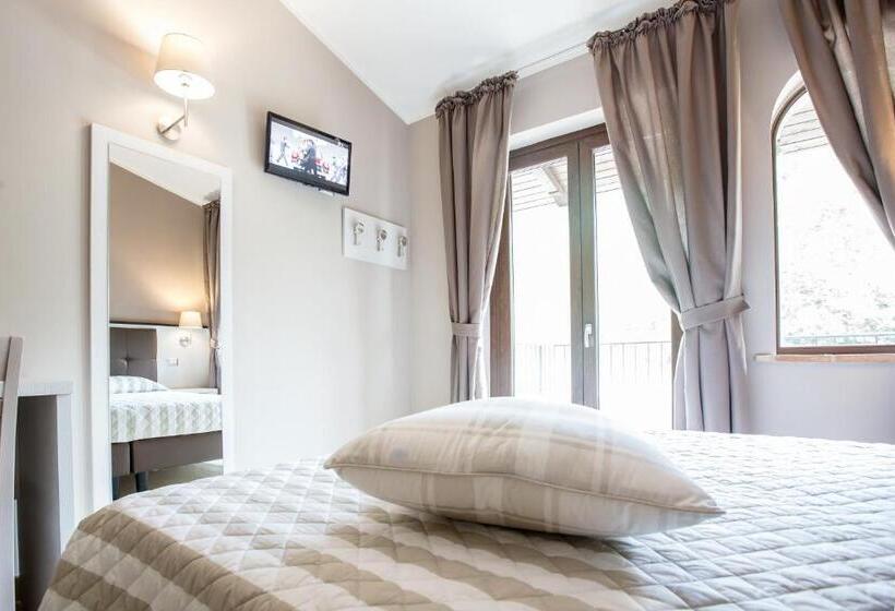 Номер Стандарт с Балконом, Il Fortino