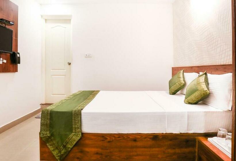 经济房, Treebo Comforts Inn, University Road Deralakatte