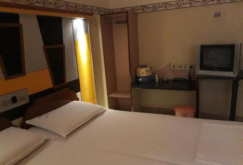 Pokój Standard Jednoosobowy, Krishna Lodge