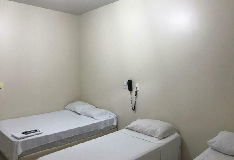 豪华三人间, Lider