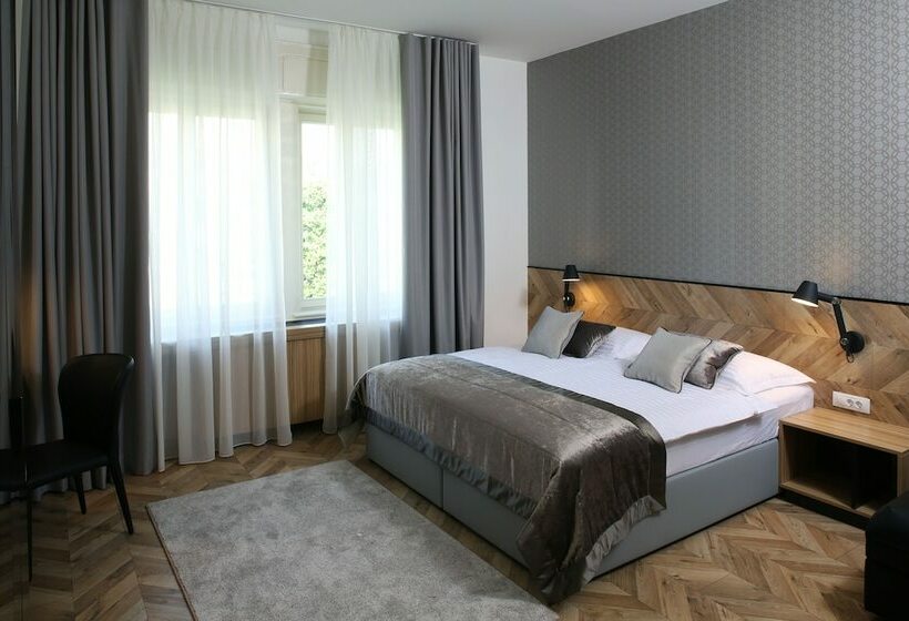 اتاق راحتی, Urban Boutique Hotel Center