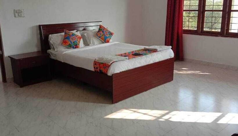 スーペリアー１ベッドルームビラ, Safari Land Villa Masinagudi   Hostel