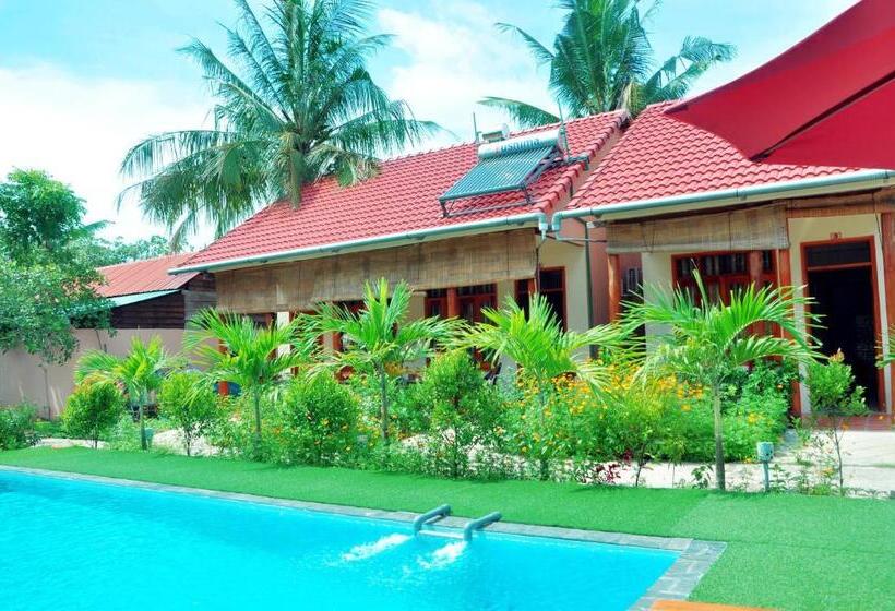 اتاق استاندارد با چشمانداز دریاچه, Thuy Van Bungalow