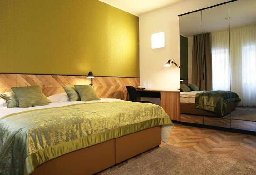 اتاق راحتی, Urban Boutique Hotel Center