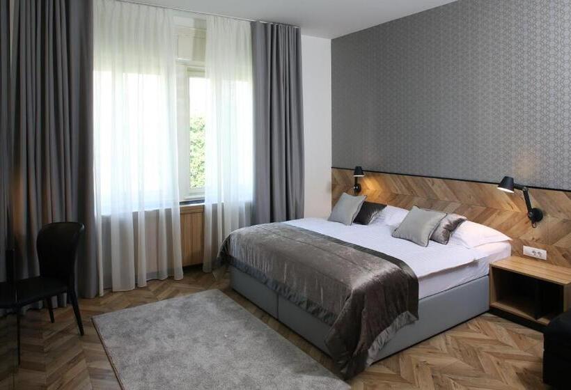 اتاق راحتی, Urban Boutique Hotel Center