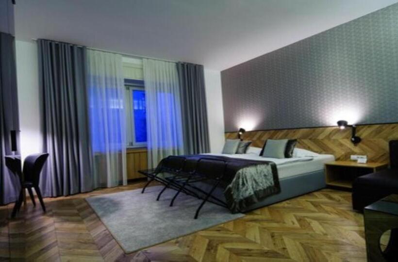 اتاق راحتی, Urban Boutique Hotel Center