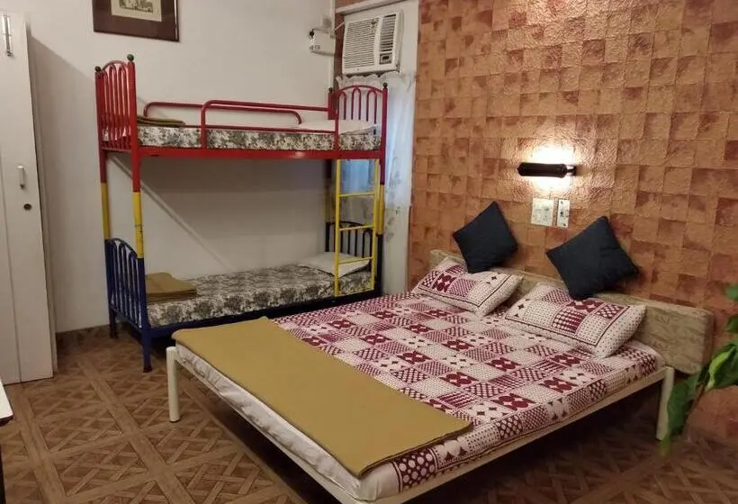 Chambre Familiale, Bis-lin Home Stay